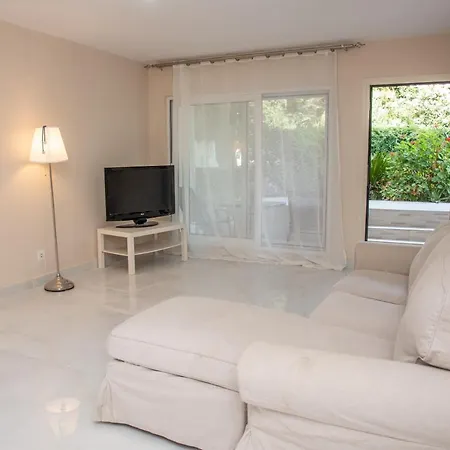 아파트 Mon Repos Luxury